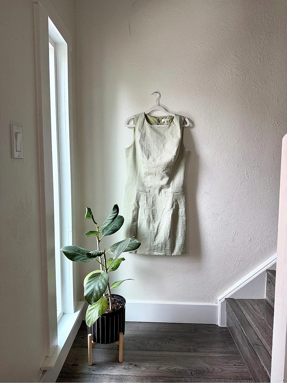 Rihoas Mini Dress in Green Size Medium Like New